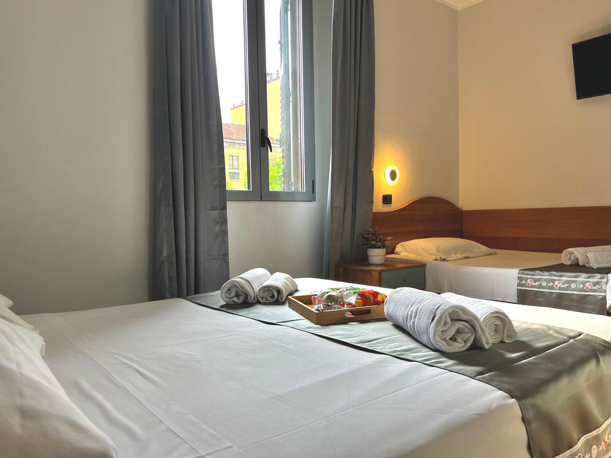 Hotel Sara Milaan Buitenkant foto